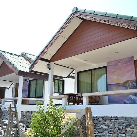 Benjaporn Bungalow Ko Si Chang Buitenkant foto