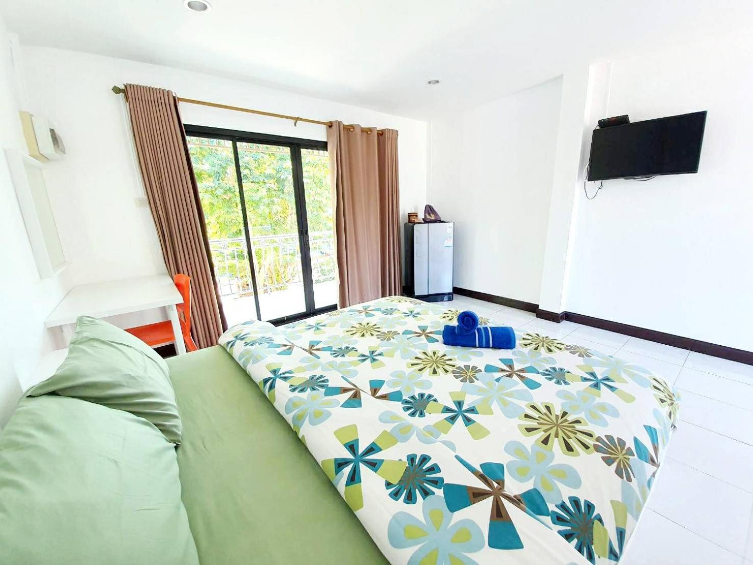 Benjaporn Bungalow Ko Si Chang Kamer foto